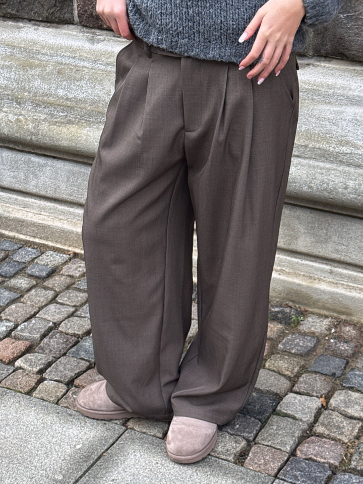 Nora Broek - Lavasteen