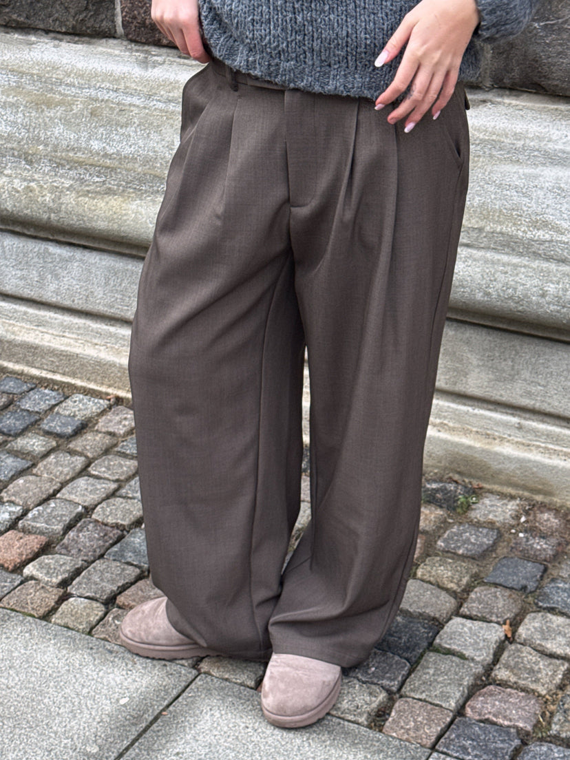 Nora Broek - Lavasteen