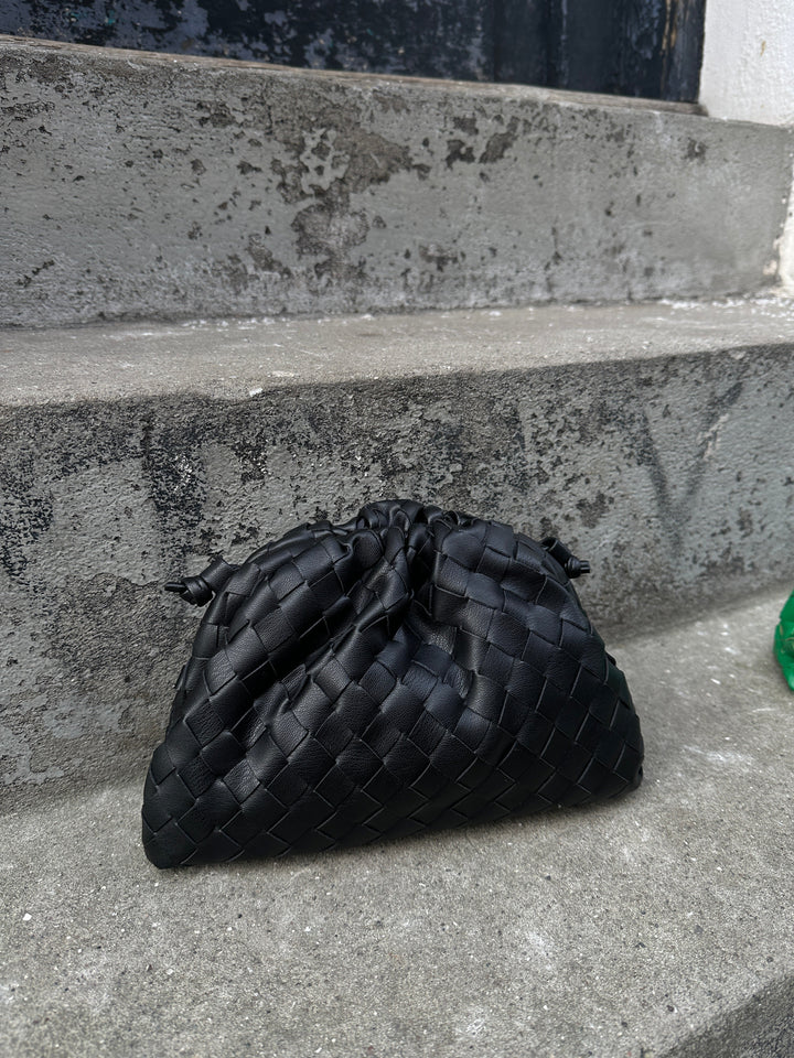 Aya Small Clutch - Black