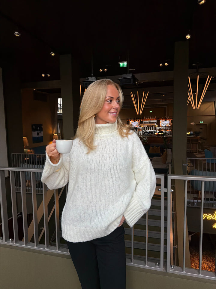 Isabella Grof Gebreid - Wit