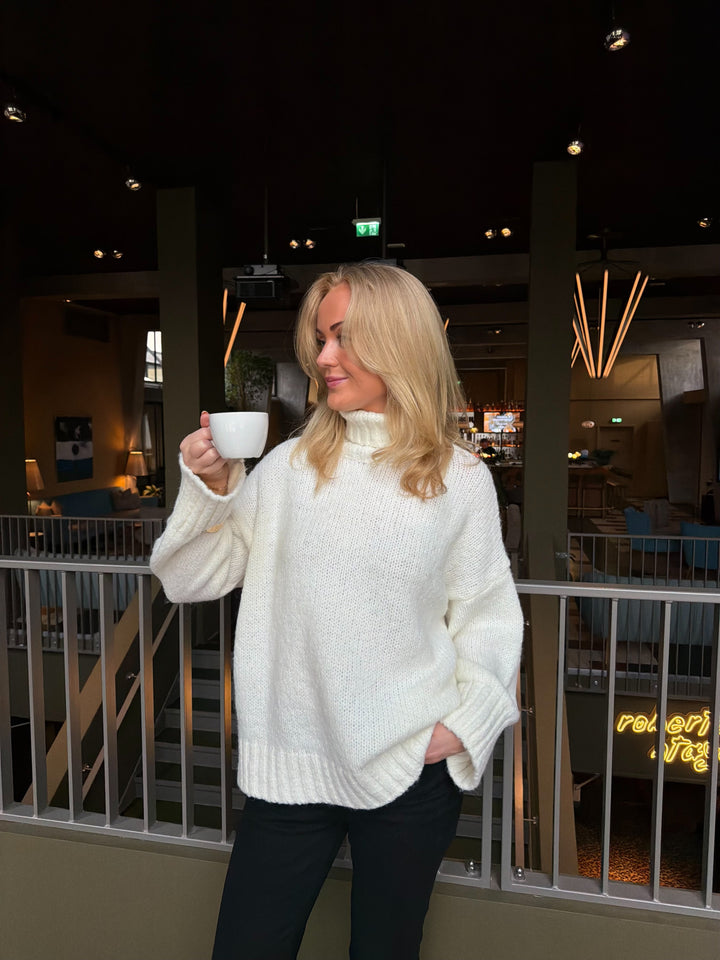 Isabella Grof Gebreid - Wit