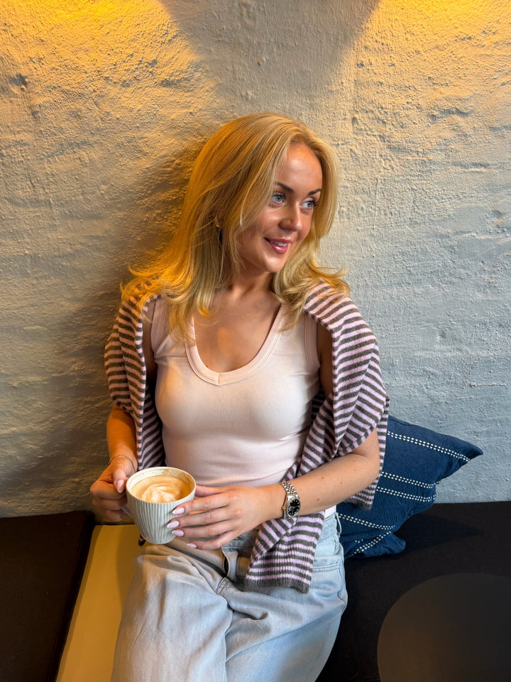 Stinna V-neck Tank Top - Light Pink