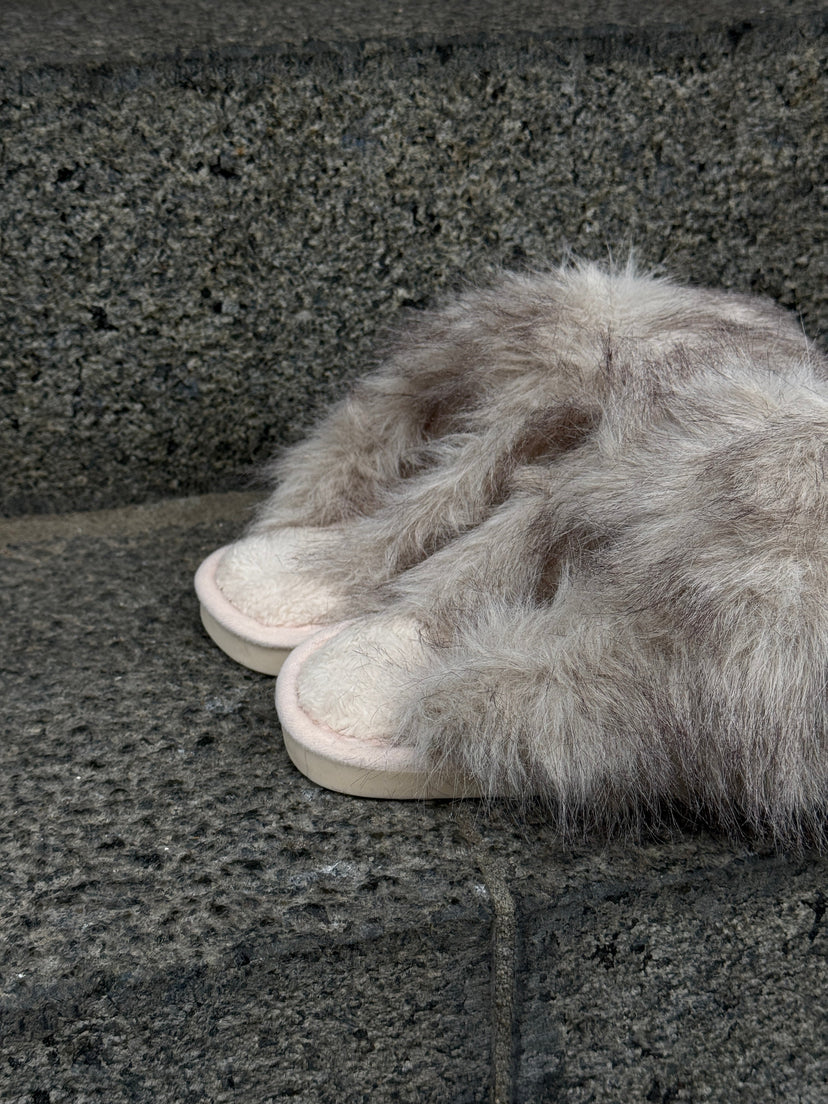 Siva Fluffy Faux Fur Slippers - Taupe