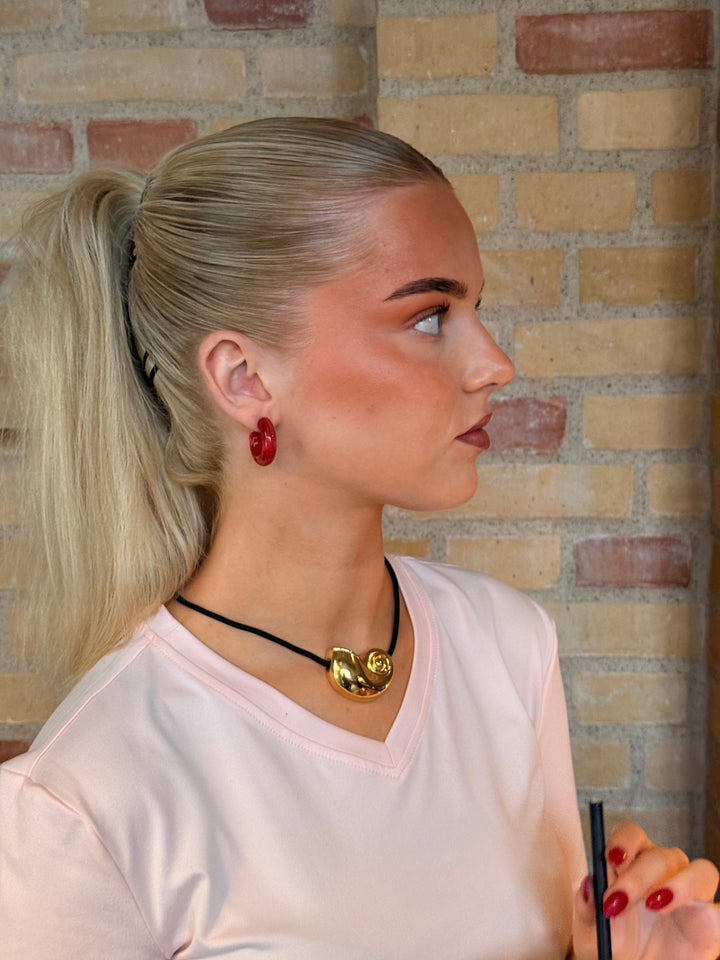 Signe Shell Cord Necklace - Gold Plated