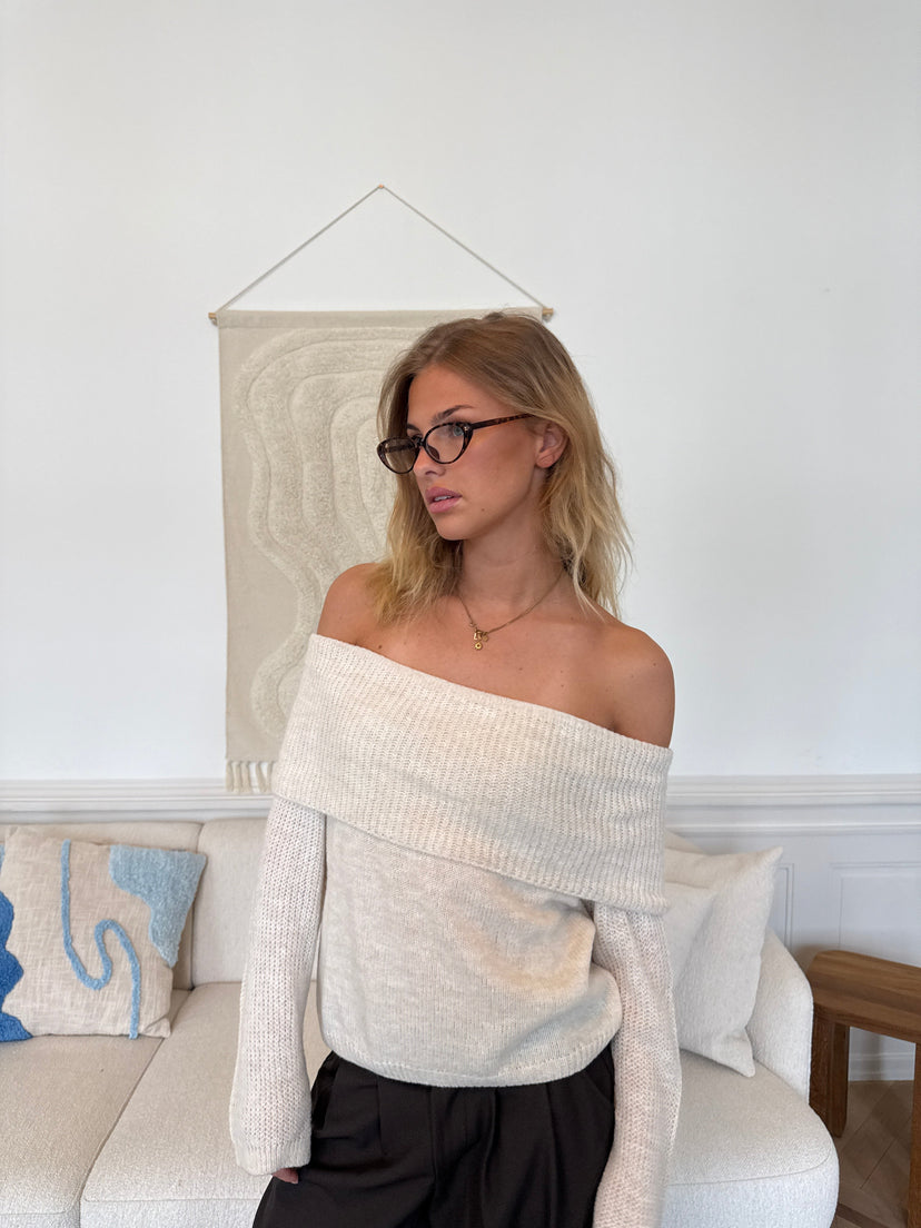 Sally off-shoulder gebreide trui - gebroken wit