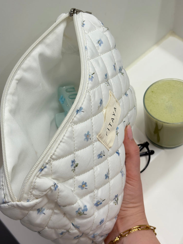 Medium Makeup Bag - White Cute Flower