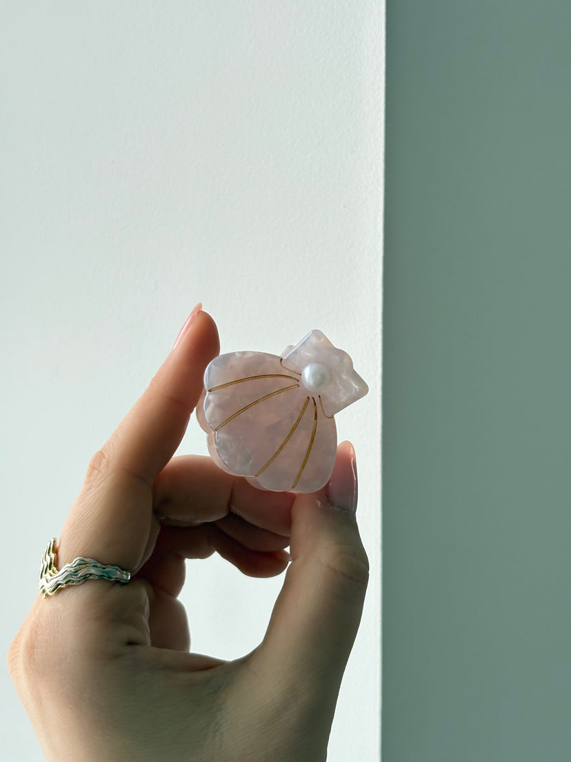 Saga Micro Shell Hairclip - Light Purple
