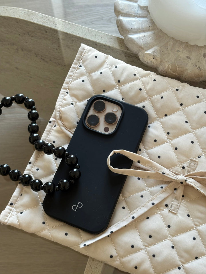 iPhone 15 Pro Cover - Black